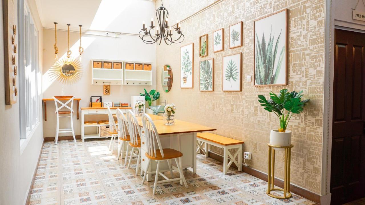 Vaccinated Staff - Spot On 2053 Granada Syariah Home Stay Bandung Extérieur photo